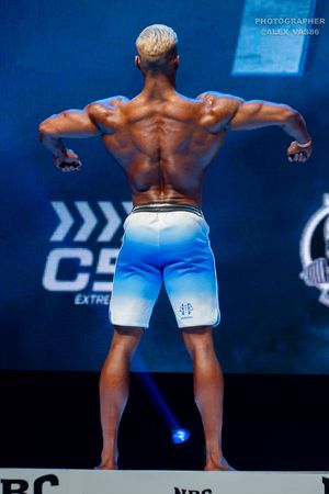 MEN'S PHYSIQUE +179